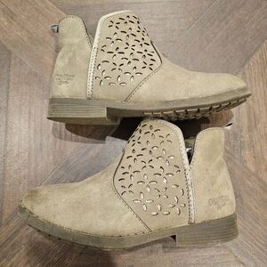 OshKosh B'gosh Girls Ankle Booties Size 12 tan/gray color